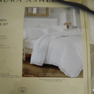 Laura Ashley Annabelle Full Size Comforter